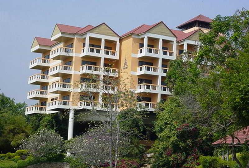 Pavilion Rim Kwai Resort Kanchanaburi Zewnętrze zdjęcie