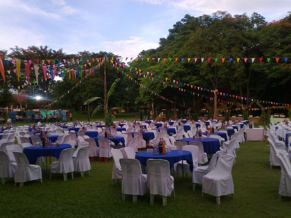 Pavilion Rim Kwai Resort Kanchanaburi Zewnętrze zdjęcie