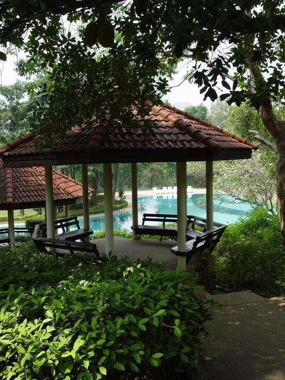 Pavilion Rim Kwai Resort Kanchanaburi Zewnętrze zdjęcie
